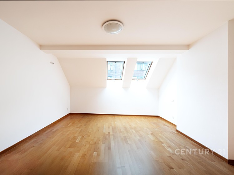 Квартира 4+kk на продаж, 135 м² (8 з 19)