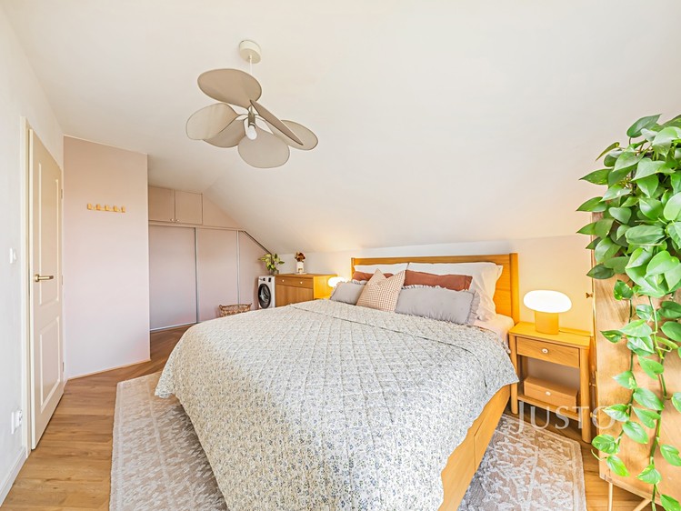 Prodej domu, 129 m² (26 z 51)