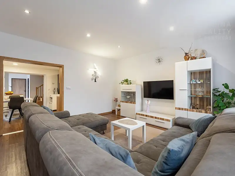 Prodej rodinného domu 190 m², pozemek 653 m², Kunštát – náhled fotky 1