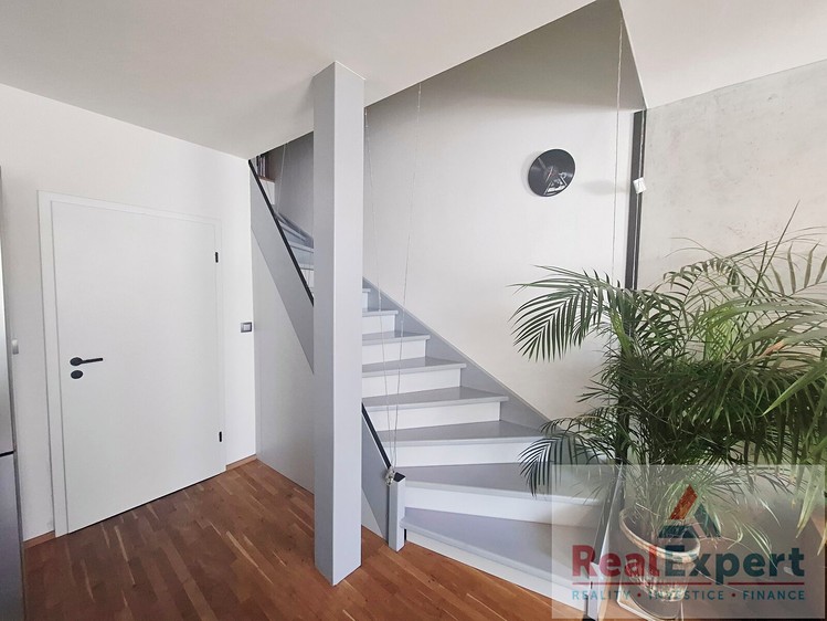 Квартира 2+kk на продаж, 66 м² (5 з 13)