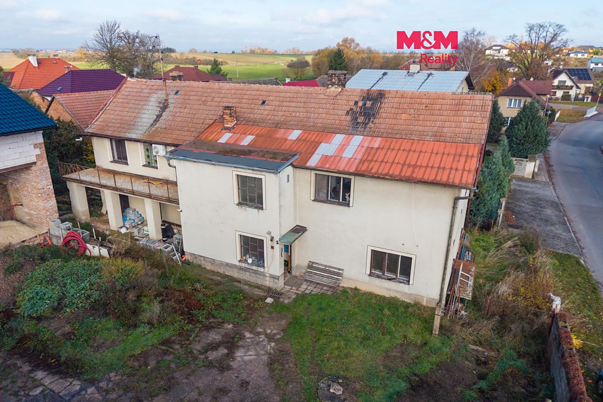 Prodej rodinného domu 290 m², pozemek 1079 m², Smržov – fotka 1 z 3