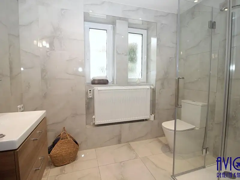Pronájem bytu 2+1 54 m², Kolín – náhled fotky 2