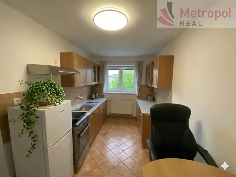 Prodej bytu 2+1 50 m², Pardubice – náhled fotky 2