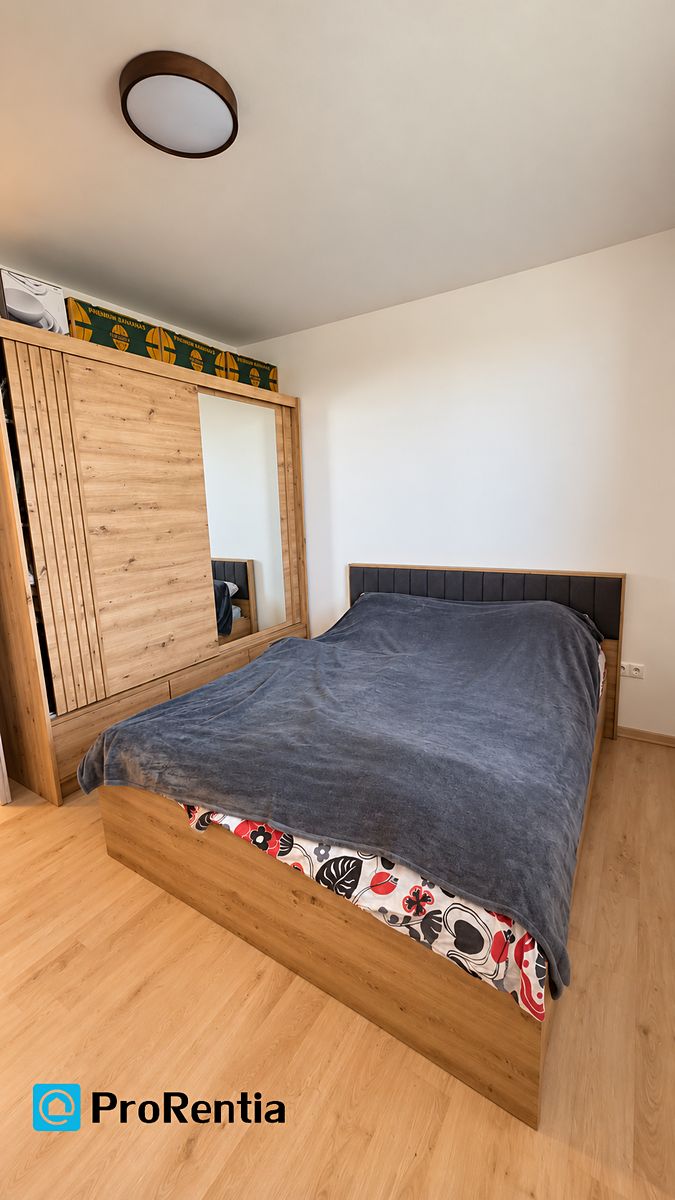 Pronájem bytu 2+kk 55 m² – fotografie 4