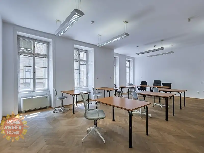 Pronájem kanceláře 212 m², Praha – náhled fotky 2
