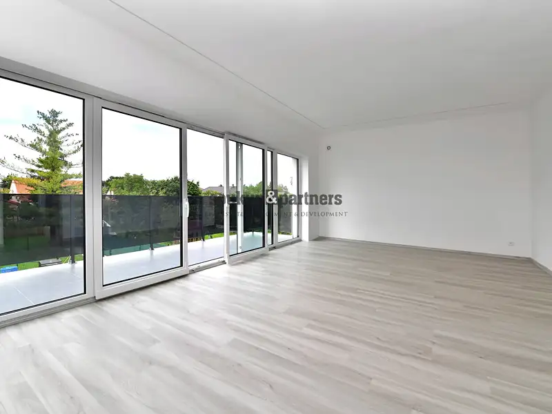 Prodej bytu 3+kk 76 m², Líbeznice – náhled fotky 2