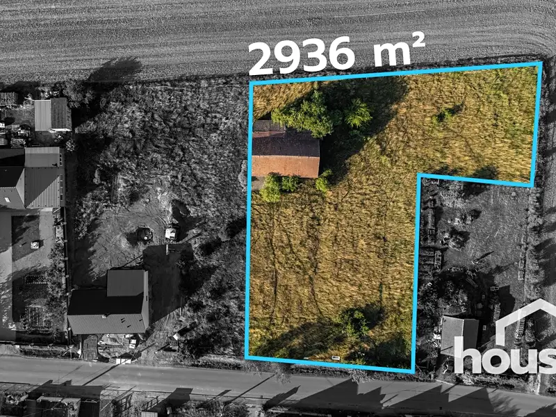 Prodej stavebního pozemku 2936 m², Újezd – náhled fotky 1