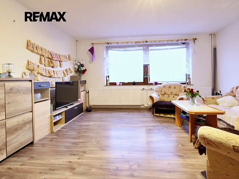 Prodej vícegeneračního domu 274 m², pozemek 257 m², Jilemnice – náhled fotky 2