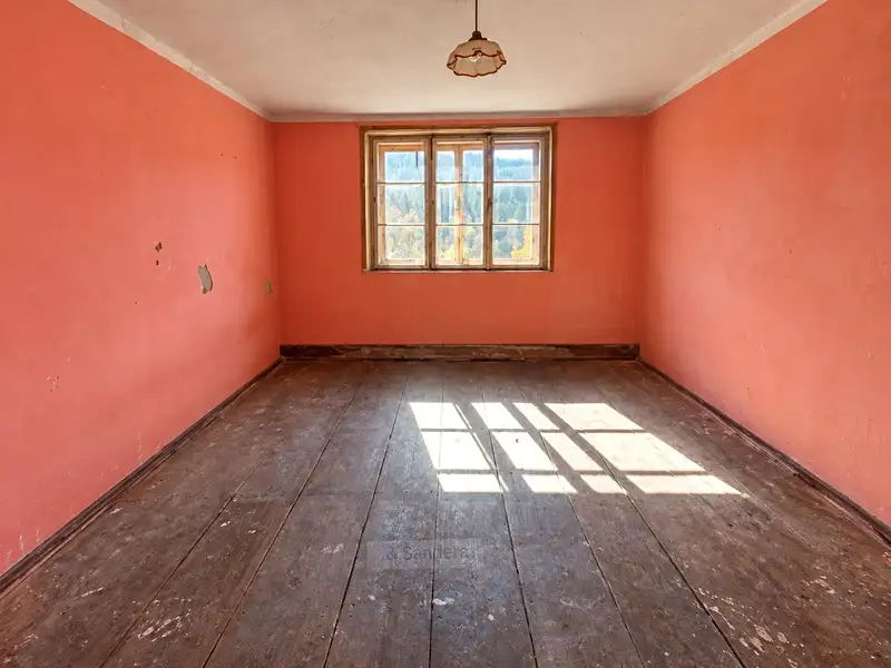 Prodej rodinného domu 210 m², pozemek 1432 m², Loučovice – náhled fotky 3
