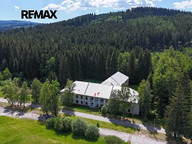 Prodej ubytovacího zařízení 4000 m², Vimperk – náhled fotky 2
