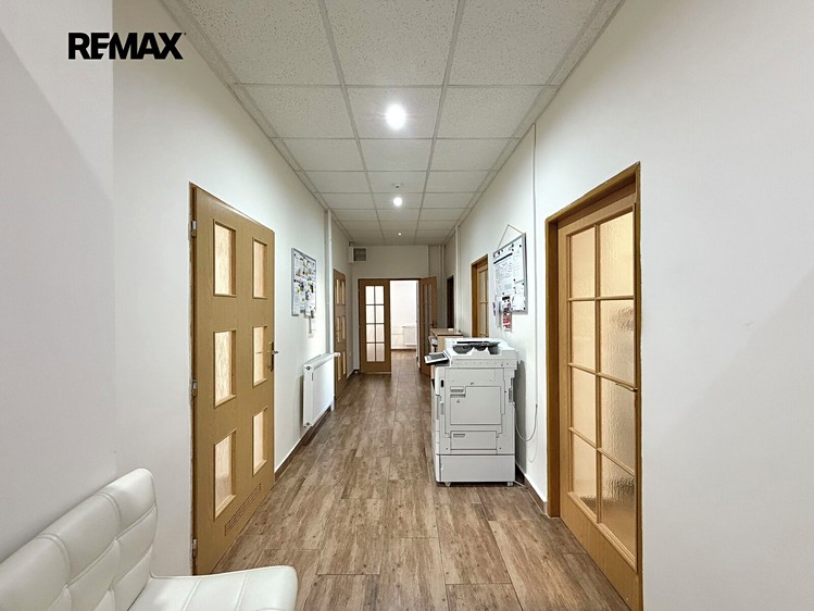 Будинок на продаж, 466 м² (34 з 50)