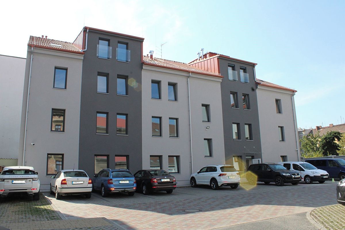 Pronájem bytu 1+1 31 m², Plzeň – fotka 1 z 3