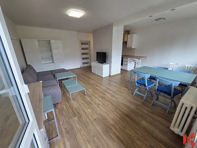 Pronájem bytu 3+kk 72 m², Praha – náhled fotky 1