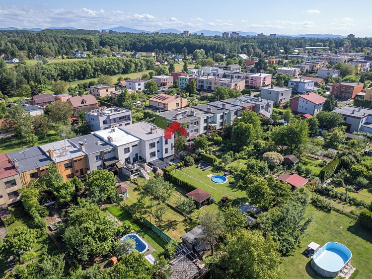 Будинок на продаж, 200 м² (28 з 37)