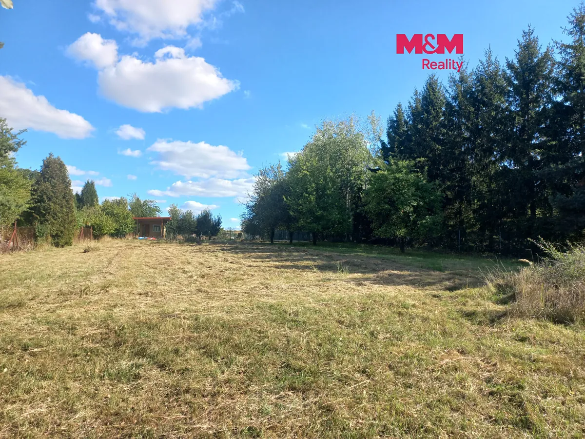 Prodej stavebního pozemku 3000 m²