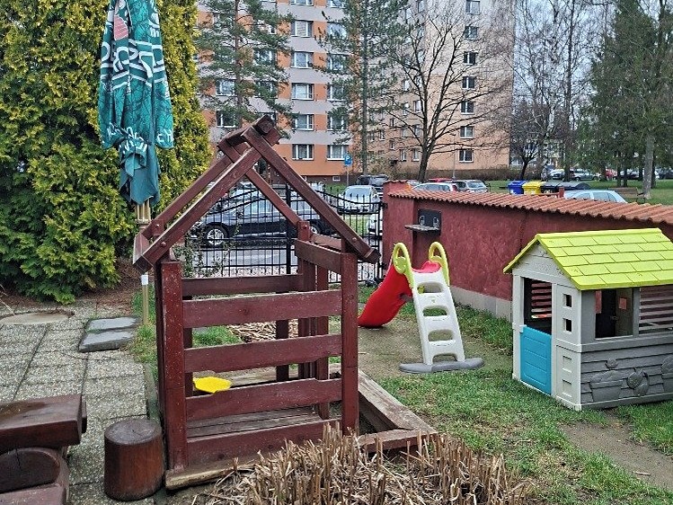 Комерційне приміщення на продаж, 200 м² (23 з 27)