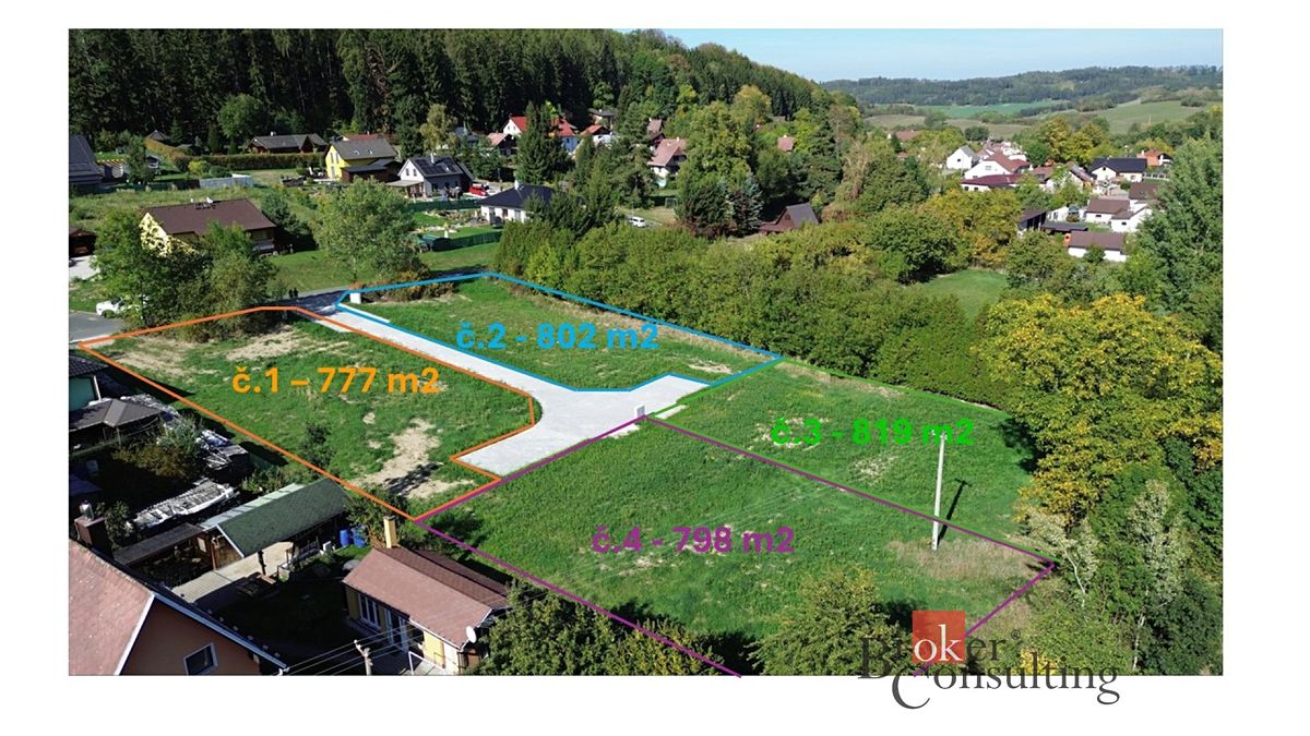 Prodej stavebního pozemku 777 m², Mochtín – fotka 1 z 3
