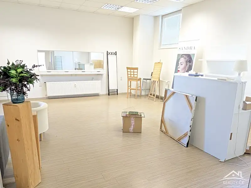 Pronájem komerční nemovitosti 97 m², Jihlava – náhled fotky 2