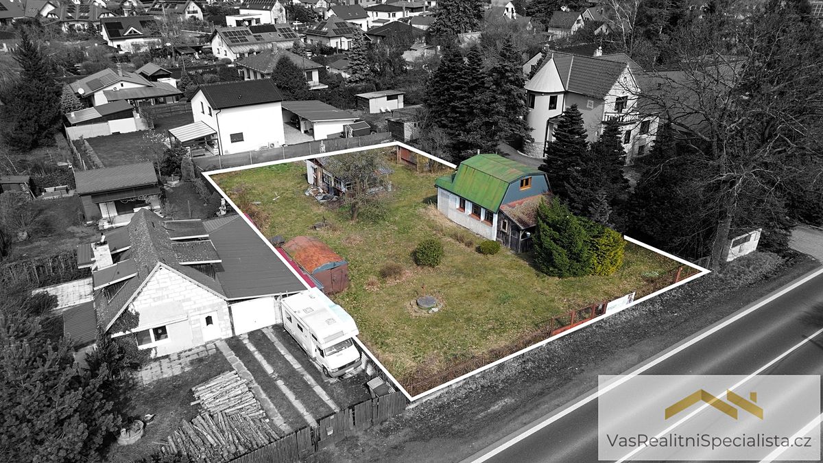 Prodej komerčního pozemku 1000 m², Louňovice – fotka 1 z 3