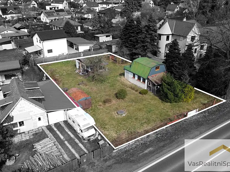Prodej komerčního pozemku 1000 m², Louňovice – náhled fotky 1