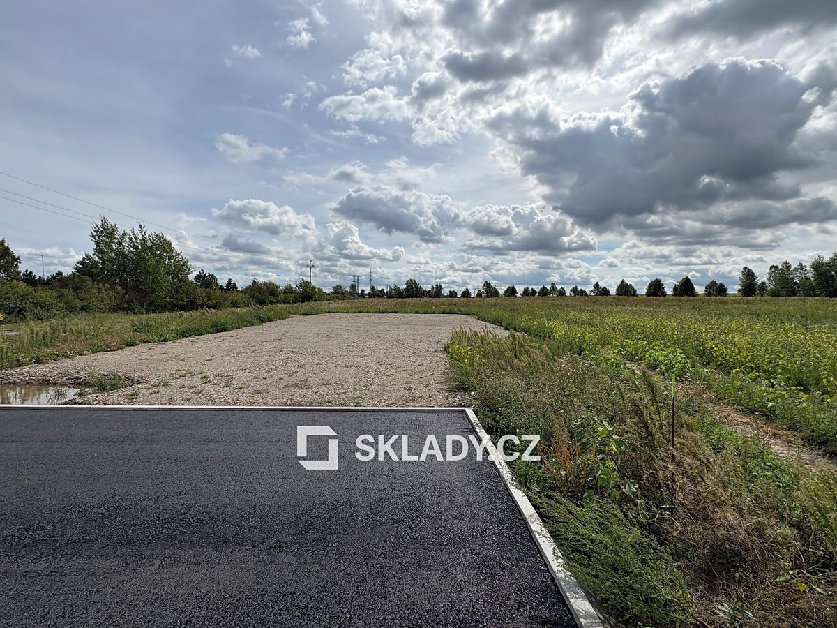 Prodej komerčního pozemku 20000 m², Ovčáry – fotka 1 z 3