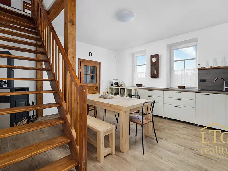 Prodej chalupy 103 m², pozemek 277 m², Skalice – náhled fotky 1