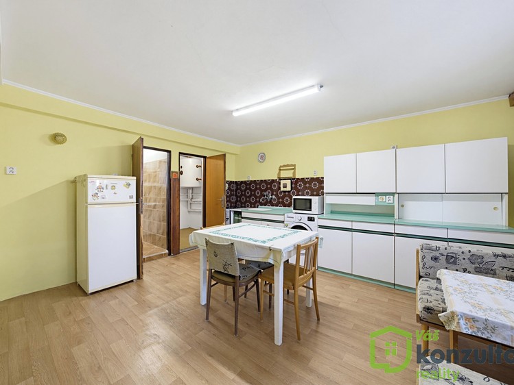 Prodej domu, 345 m² (29 z 62)