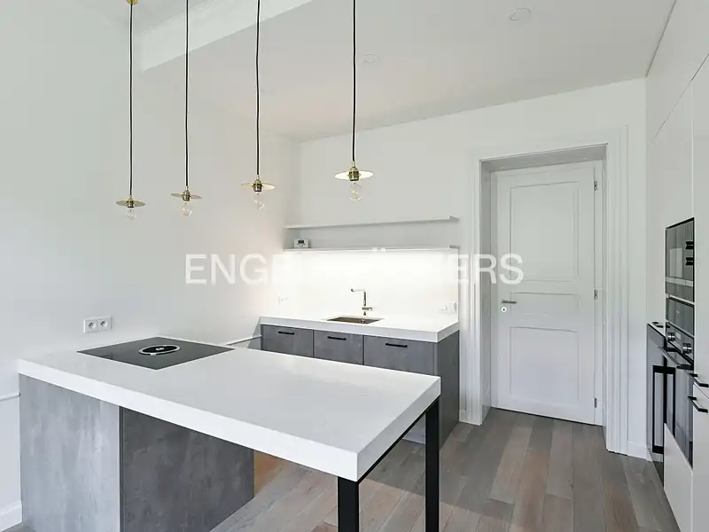 Pronájem bytu 2+kk 56 m², Praha – náhled fotky 3