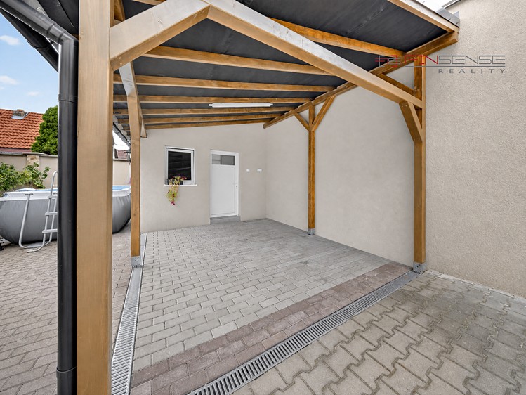 Prodej domu, 150 m² (22 z 29)