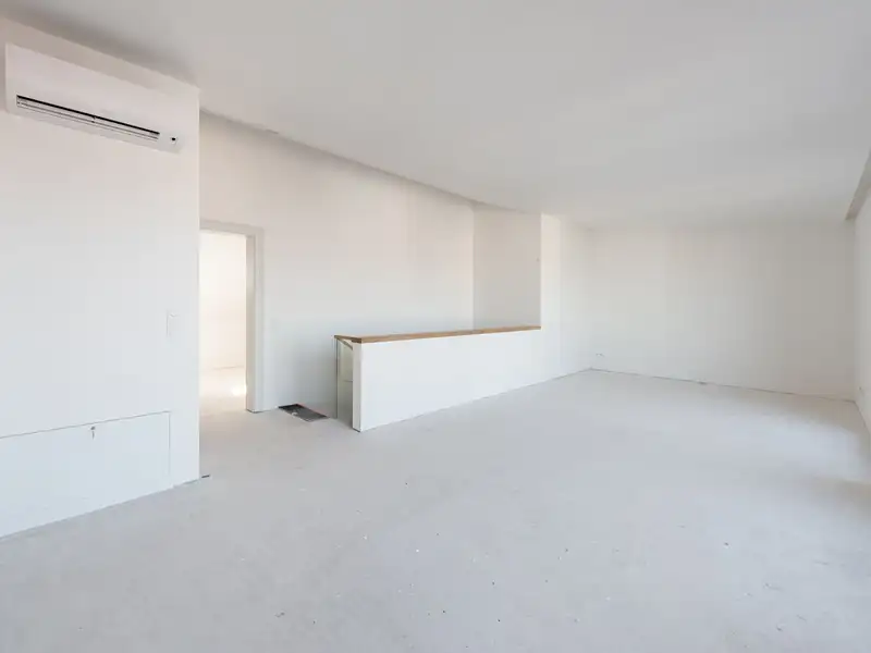 Prodej bytu 4+kk 119 m², Praha – náhled fotky 3