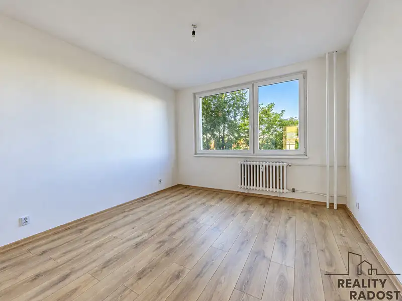 Prodej bytu 3+1 68 m², Praha – náhled fotky 2