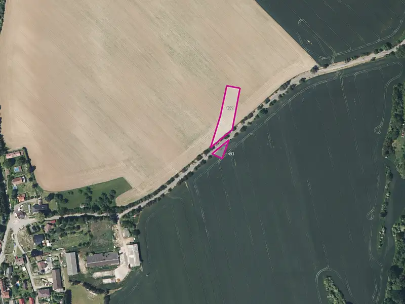 Prodej pole 7520 m², Kovanec – náhled fotky 1