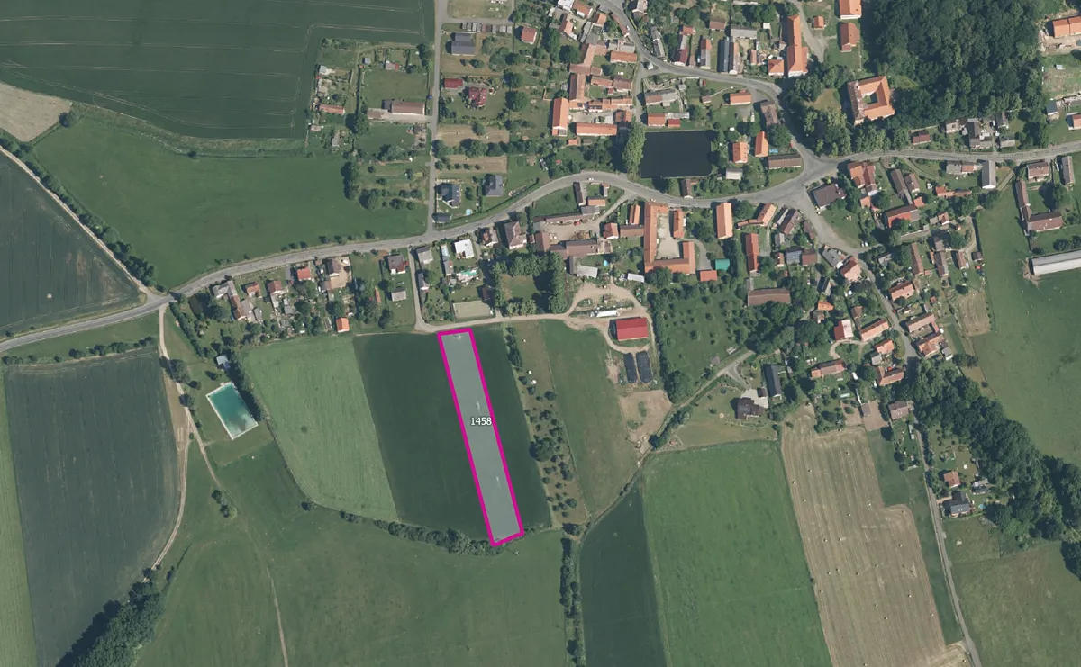Prodej pole 4869 m²