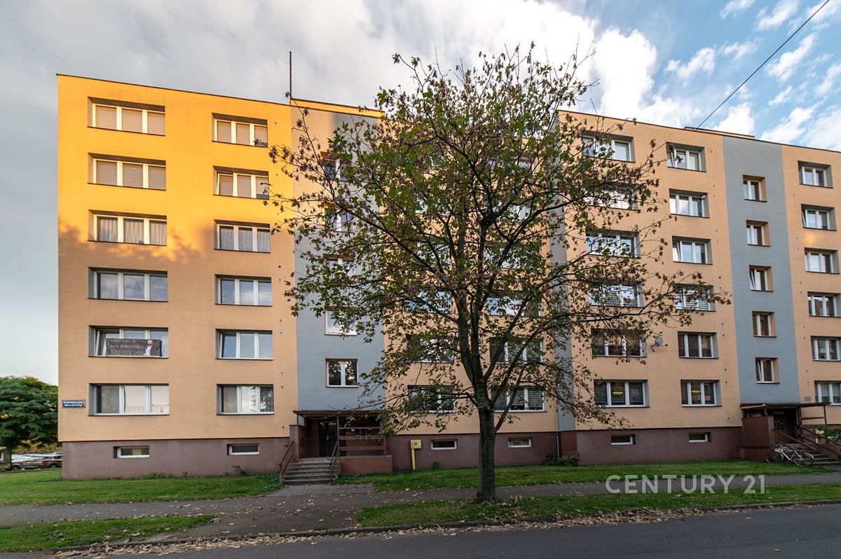 Prodej bytu 3+1 69 m², Český Těšín – fotka 1 z 3