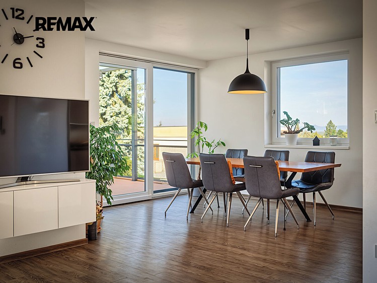 Haus zum Kauf, 272 m² (4 von 43)