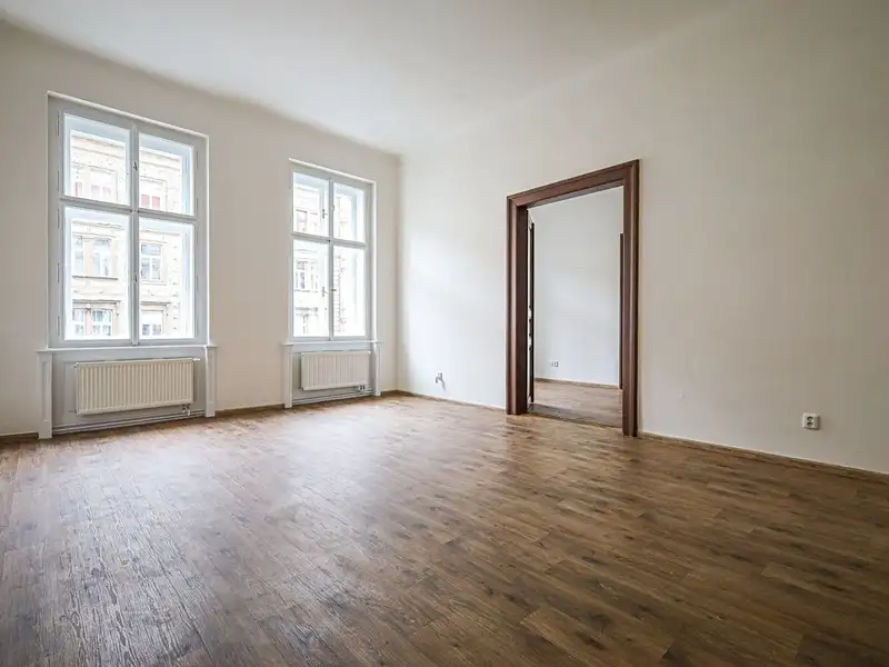 Prodej bytu 3+1 139 m², Praha – náhled fotky 1