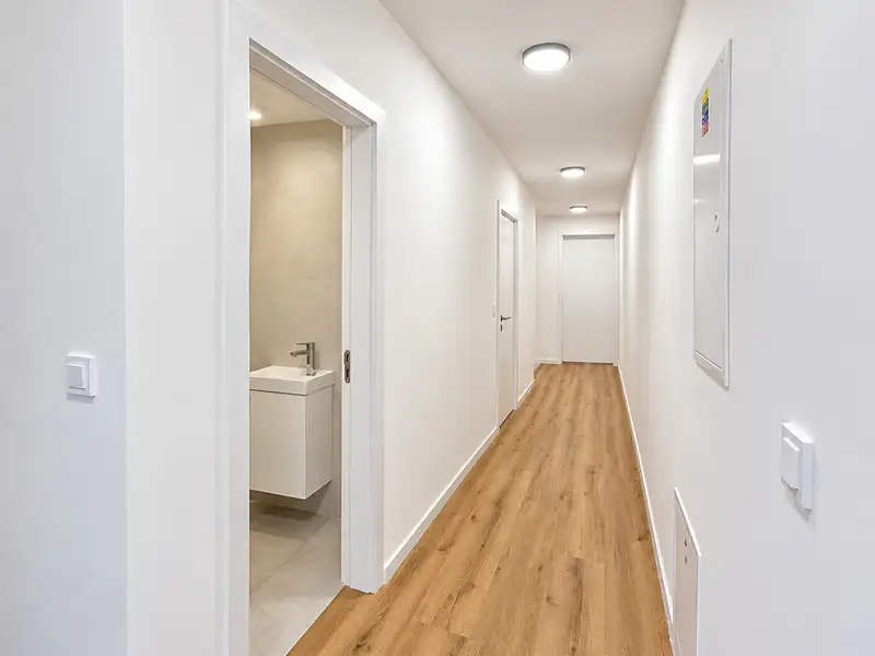 Prodej bytu 2+kk 74 m², Praha – náhled fotky 3