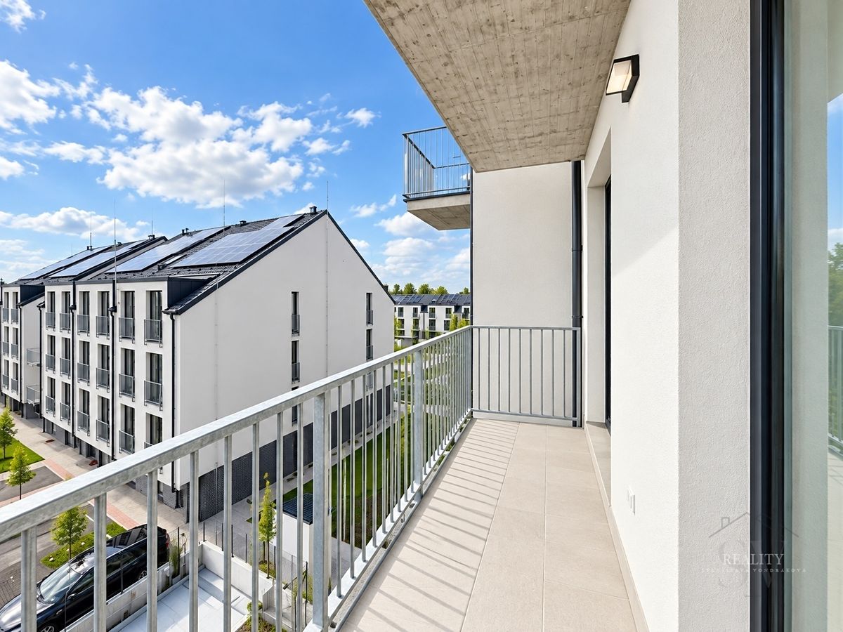 Pronájem bytu 2+kk 68 m², Český Brod – fotka 1 z 3