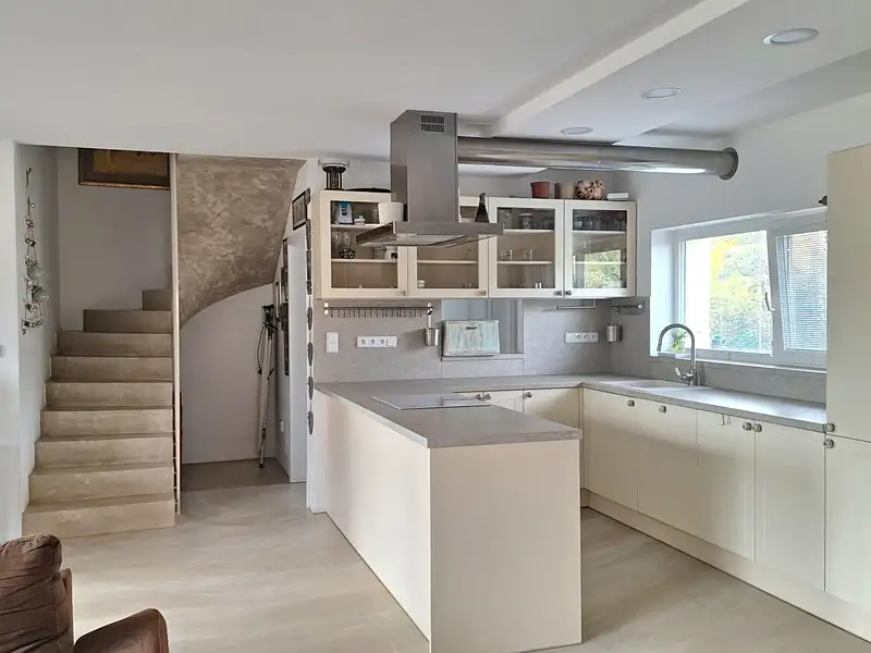 Pronájem rodinného domu 137 m², pozemek 857 m², Pardubice – náhled fotky 3