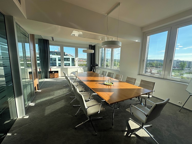 Gewerbefläche zur Miete, 458 m² (2 von 10)