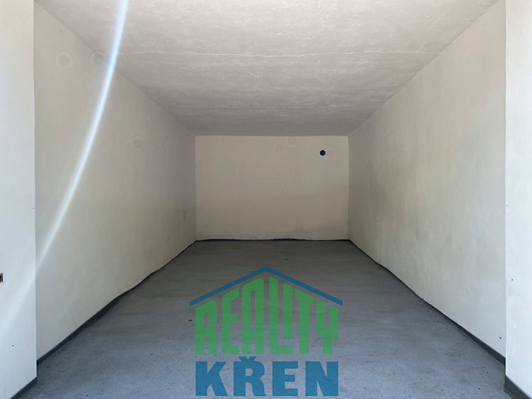Pronájem nemovitosti, 16 m² (3 z 4)