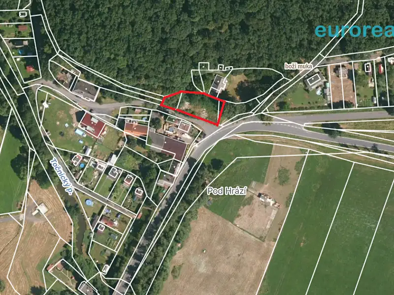 Prodej stavebního pozemku 830 m², Klatovy – náhled fotky 1