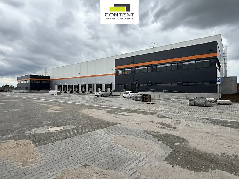 Pronájem výrobní haly, prostoru 5000 m², Lužec nad Vltavou – náhled fotky 1