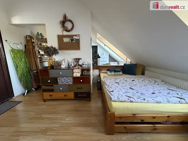 Pronájem bytu 1+kk 29 m², Praha – náhled fotky 1