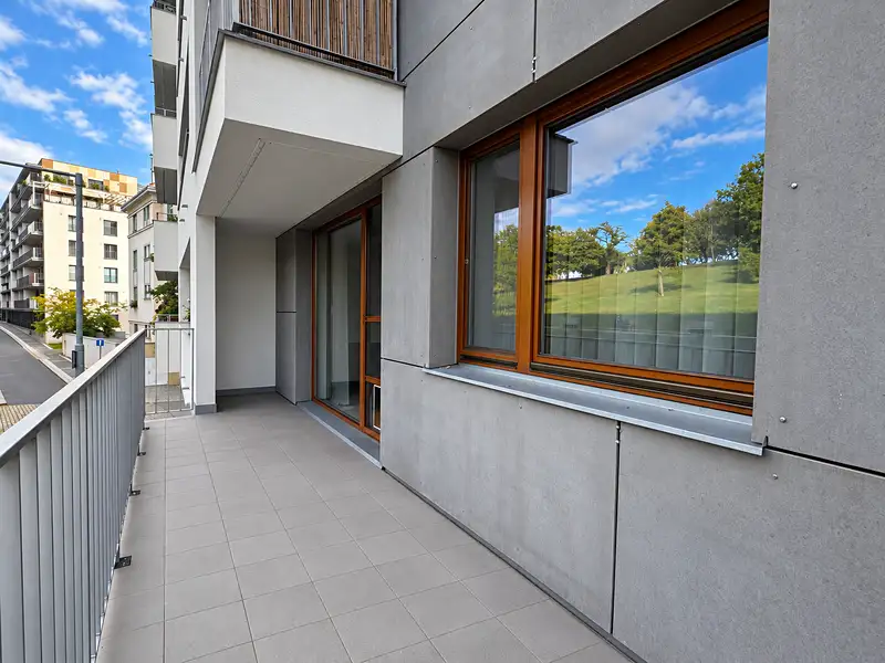 Pronájem bytu 3+kk 105 m², Praha – náhled fotky 2