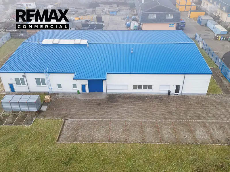 Prodej výrobní haly, prostoru 930 m², Kadaň – náhled fotky 3