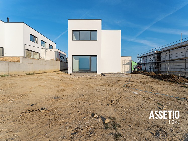 Prodej domu, 181 m² (3 z 33)