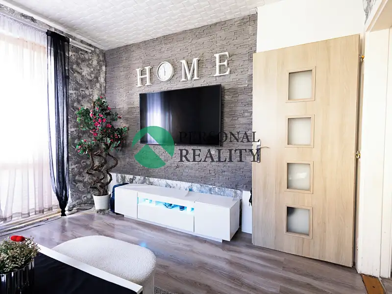 Prodej vícegeneračního domu 200 m², pozemek 432 m², Zaječov – náhled fotky 1