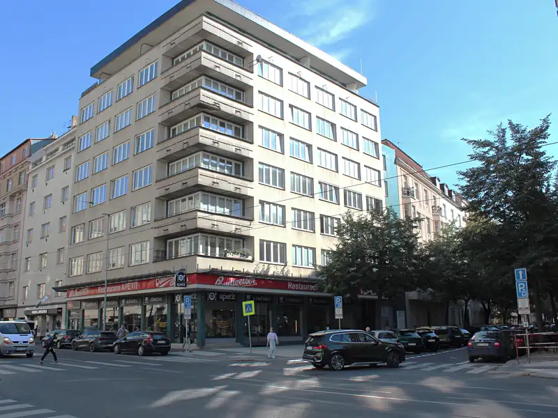 Prodej bytu 2+1 65 m², Praha – náhled fotky 2