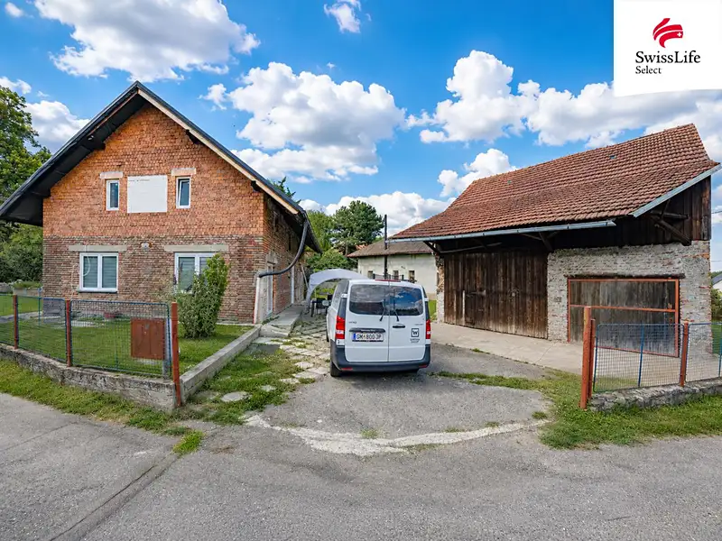 Prodej rodinného domu 80 m², pozemek 713 m², Lično – náhled fotky 2